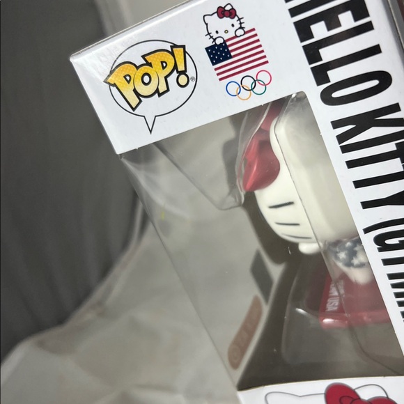 Funko Pop Hello Kitty Team USA Target Exclusive Gymnast 38 - Picture 3 of 7